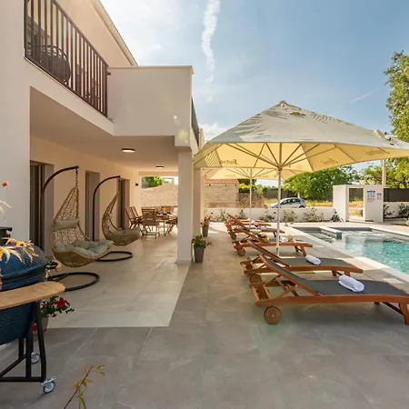 Gemella Zadarvillas * Donje Rastane